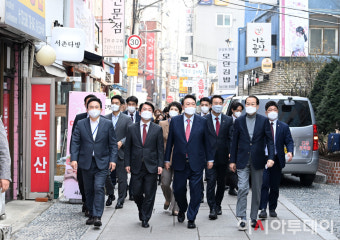 [포토] 점심식사 마친 윤석열 대통령 당선인과 안철수-권영세-원희룡