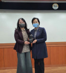 정윤경 경기도의원, 군포 용호고로부터 감사패 수상