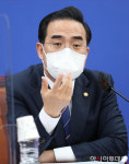 [포토] 민주당 박홍근 원내대표 현안 기자간담회
