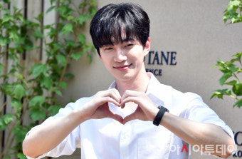 [포토] 준호, 심쿵하트!