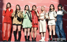 [포토] 엔믹스, 데뷔 후 취재진앞에서~