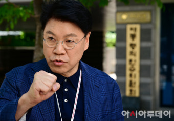 [포토] 인수위 나서는 장제원 당선인 비서실장