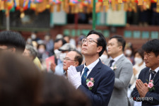 정명근 화성시장 후보, 부처님 오신날 용주사·무우사·만의사 예방
