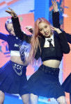 [포토] 라잇썸 나영, 잘룩한 개미허리