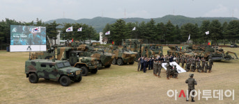 [포토] 아미 타이거 시범여단 전투단 선포식-신규 무기체계 명명식