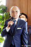 [포토] 인사말하는 신영균 국민의힘 상임고문단 회장