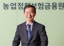 농금원 정성봉 투자운용본부장, 경영학 박사학위 취득