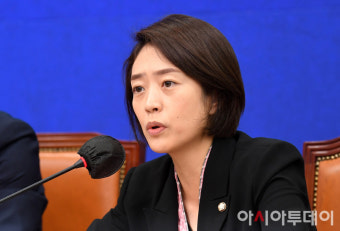 [포토] 고민정 최고위원 '민주당 최고위 발언'