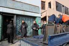 NCCK, 동두천 연탄교회 900만원 전달...강연홍 회장 등 봉사