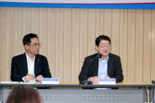 정희수 생보협회장 생보사 사적연금 활성화 추진…시니어케어 진출 지원