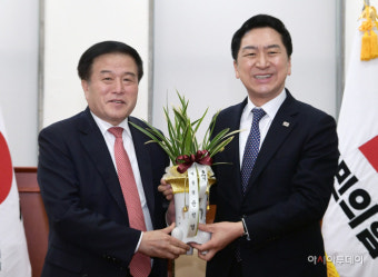 윤대통령, 13일 김기현 지도부와 용산서 만찬…당정 '원팀' 속도