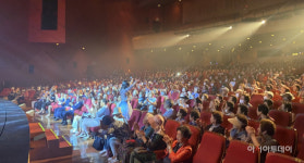 풍문으로 들었소~이천시, 어르신들을 위한 치유 공연 선사