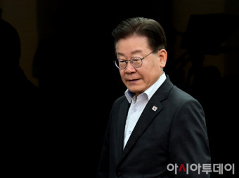 [포토] 최고위 참석하는 이재명 대표