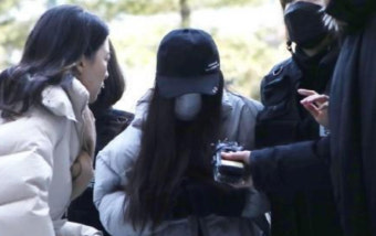 2살 아들 사흘간 방치해 살해한 20대 엄마…1심 '징역 15년'