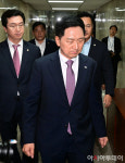 [포토] 굳은 표정 짓는 김기현 국민의힘 대표