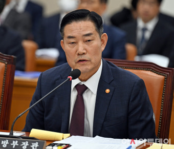 [포토] [2023 국감] 답변하는 신원식 장관