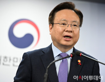 [포토] 브리핑하는 조규홍 장관
