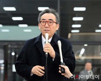 [포토] 조태열 외교장관 후보자, 인사청문 준비 사무실 출근