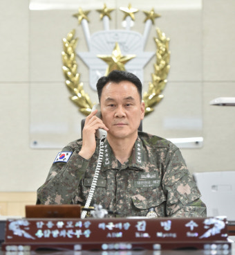 김명수 합참의장 NATO 군사위원장과 공조통화…북·러 군사연대 강화 우려