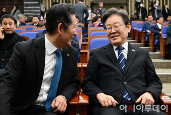 [포토] 대화하는 이재명 대표와 정청래 최고위원