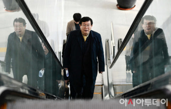 [포토] '이재명은 연산군' 설훈, 민주당 탈당