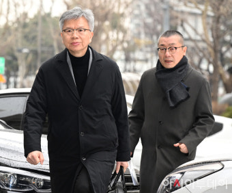 [포토] 경찰 출석하는 김택우·박명하
