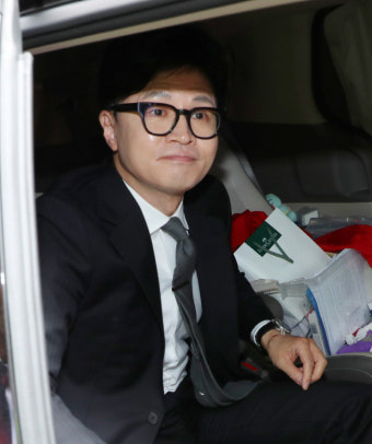 김경율 