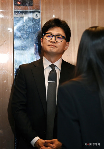 홍준표 비난 폭격에…한동훈 