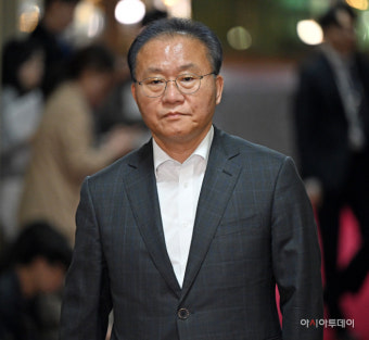 與, 차기 원내대표 내달 3일 선출…이철규 등판 거론
