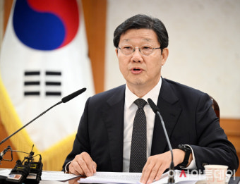 [포토]의료개혁 특별위원회 첫 회의, 발언하는 노연홍 위원장