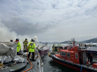 창원해경, 마산 실리도 인근 해상 화재 선박 진화 완료