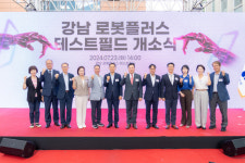 강남구의회 의원 수서로봇거점지구 조성 차질 없도록 아낌없이 지원