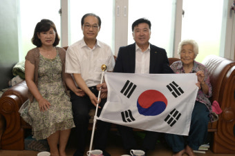 예산군, 제79주년 광복절 맞아 독립유공자 유족 위문