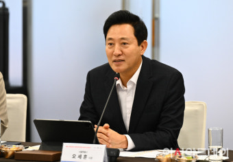 [포토] 서울시 평생교육-전문대학 동행 간담회하는 오세훈 시장