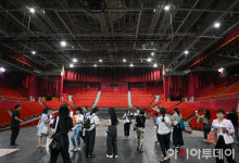 [포토] 케이팝 성지 송파구 올림픽공원 찾은 참가자들