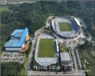 이순신종합운동장 천연 잔디 무료로 나눠줍니다