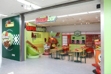 농심, 명동에 K라면 슈퍼마켓 오픈…외국인 관광객 공략 강화