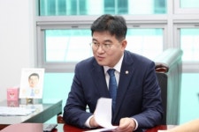 RSU 악용한 유진 '편법승계' 제동…국회 '대주주 지급제한' 입법 추진