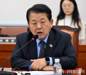 [포토] 의사진행발언 하는 김병주 최고위원