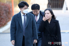 [포토]최재해 감사원장 탄핵 심판위해 헌법재판소에 출석하는 변호인들