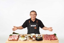 한마음 정육식당, 베트남 광고모델로 박항서 감독 전속계약