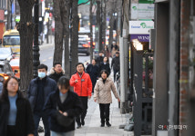 [구청장은 지금] 서초 서래마을에 뜬 전성수 불편한 건 없으세요~?