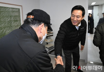[포토] 오세훈 시장, 홍제 유원하나아파트 입주 현장 방문