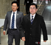 [포토] 비상의총 참석하는 박찬대 원내대표