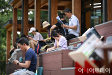 [포토] 성북구, 서울야외도서관 책 읽는 성북 개최