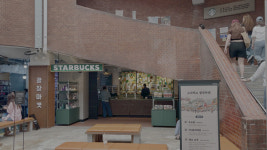[르포] 광장시장 한복판에 스며든 스타벅스, 광장마켓점 가보니