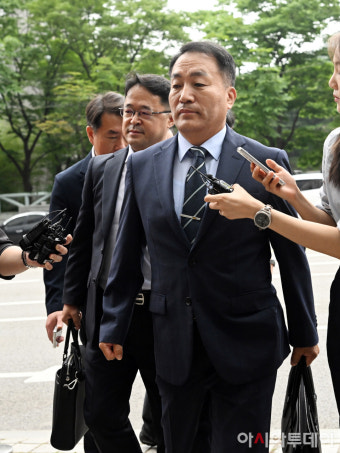 [포토]특검 출석하는 김계환 전 해병대 사령관