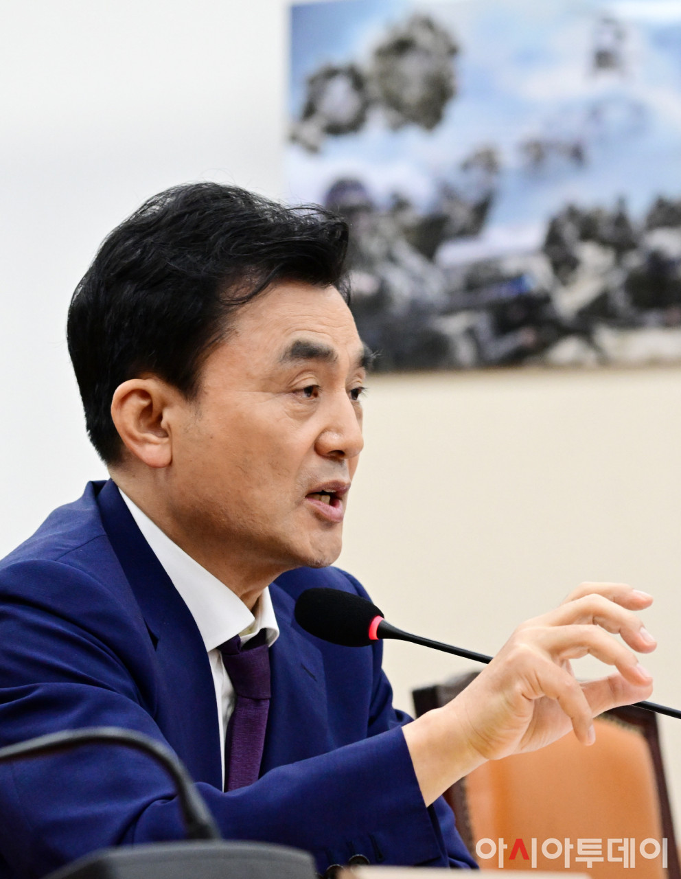 안규백 국방장관, 국방 개혁에 강한 다짐 문민통제의 원칙에 따를 것