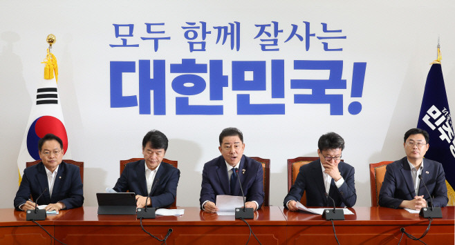 노란봉투법에 대한 오세훈 서울시장의 비판, 청년들을 위협하는 경제악법으로 지적