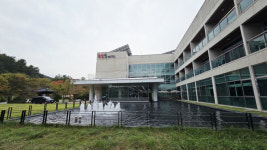 진안군, 홍삼빌 펫 프랜들리 호텔로 재개장